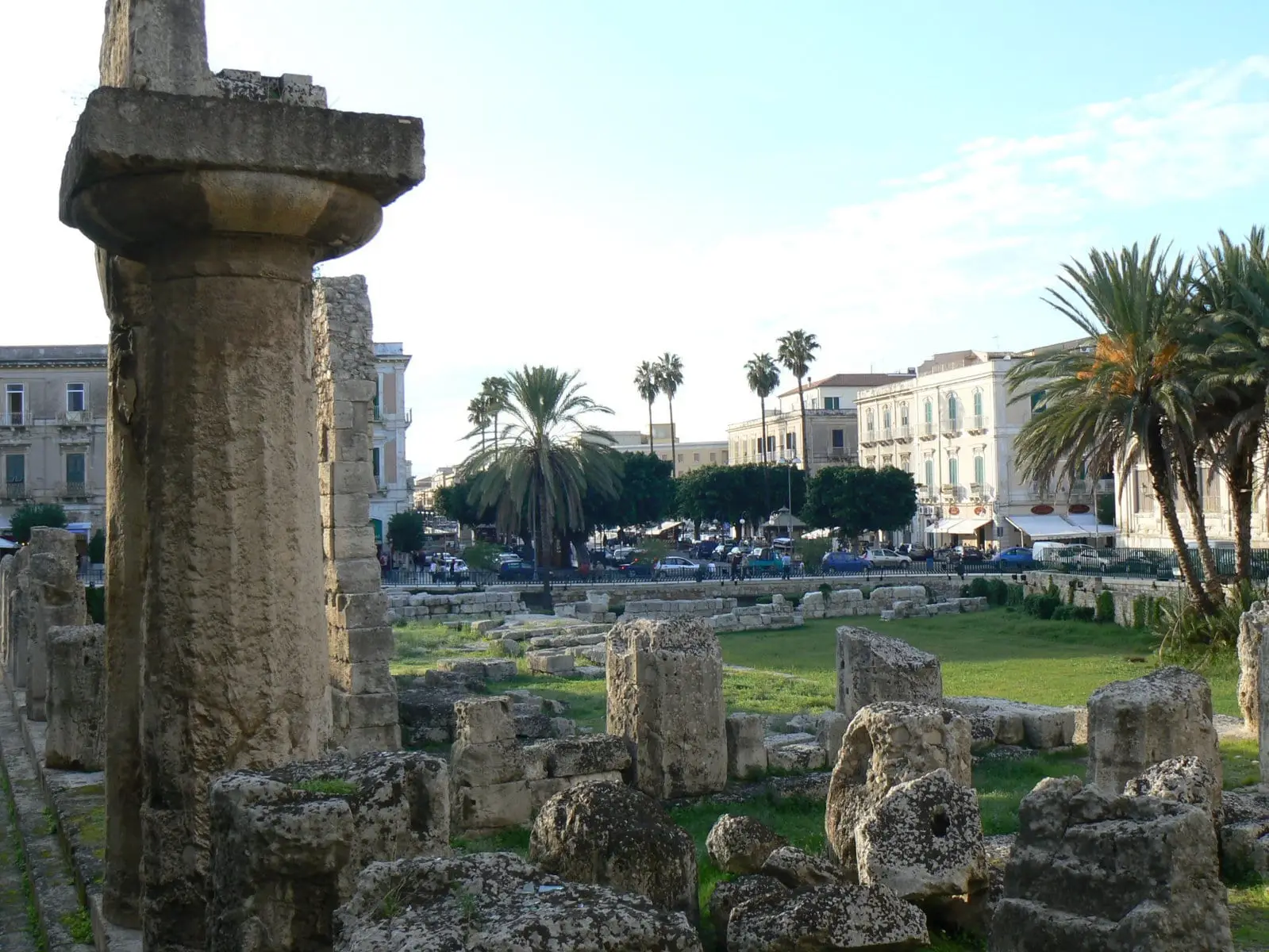 Voyages culturels Hasamélis - Ruines du temple d'Apollon, Syracuse, île d'Ortygie, Sicile, Italie (Hasamélis)