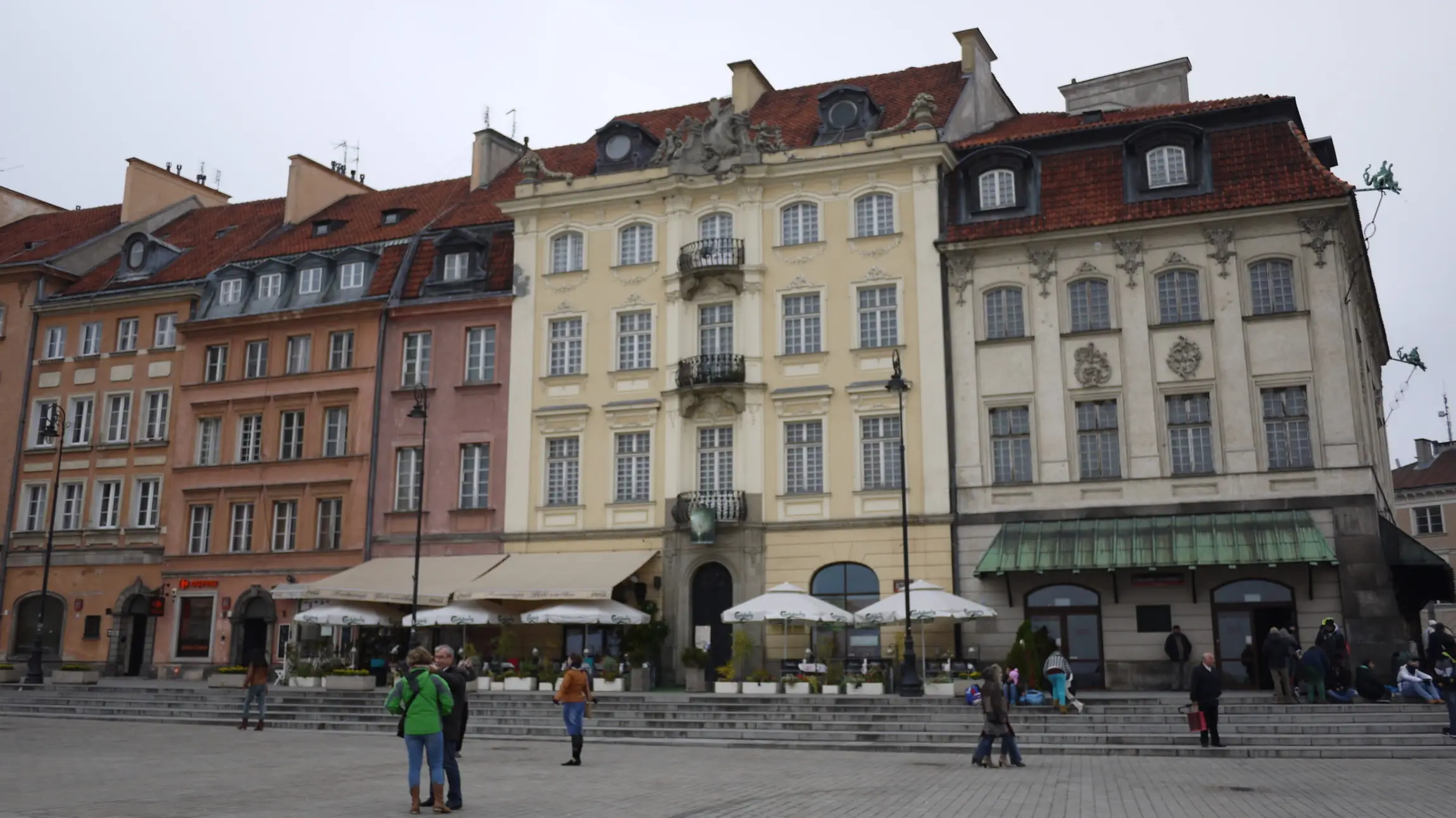 Voyage culturel Hasamélis - Place du marché, Varsovie, Pologne (Hasamélis)