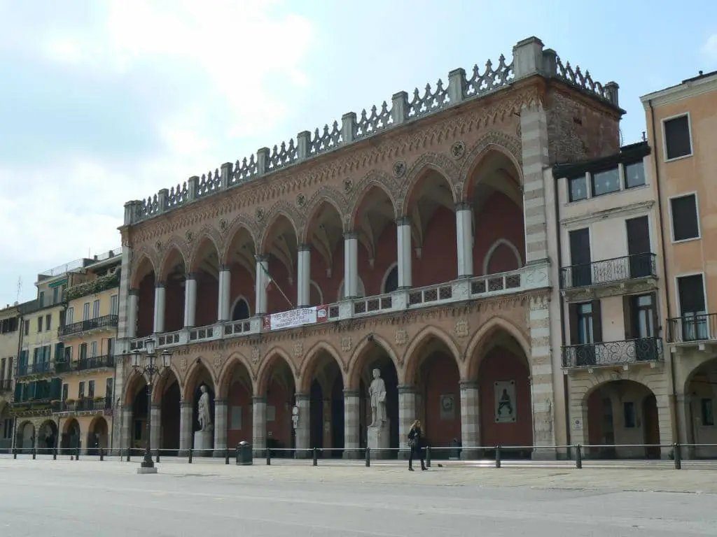 Voyage culturel Hasamélis - Prato della Valle, Padoué, Italie (Hasamélis)
