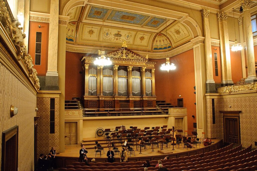Voyages culturels Hasamélis - Rudolfinum, Prague, Républiques Tchèque (Wikicommons)